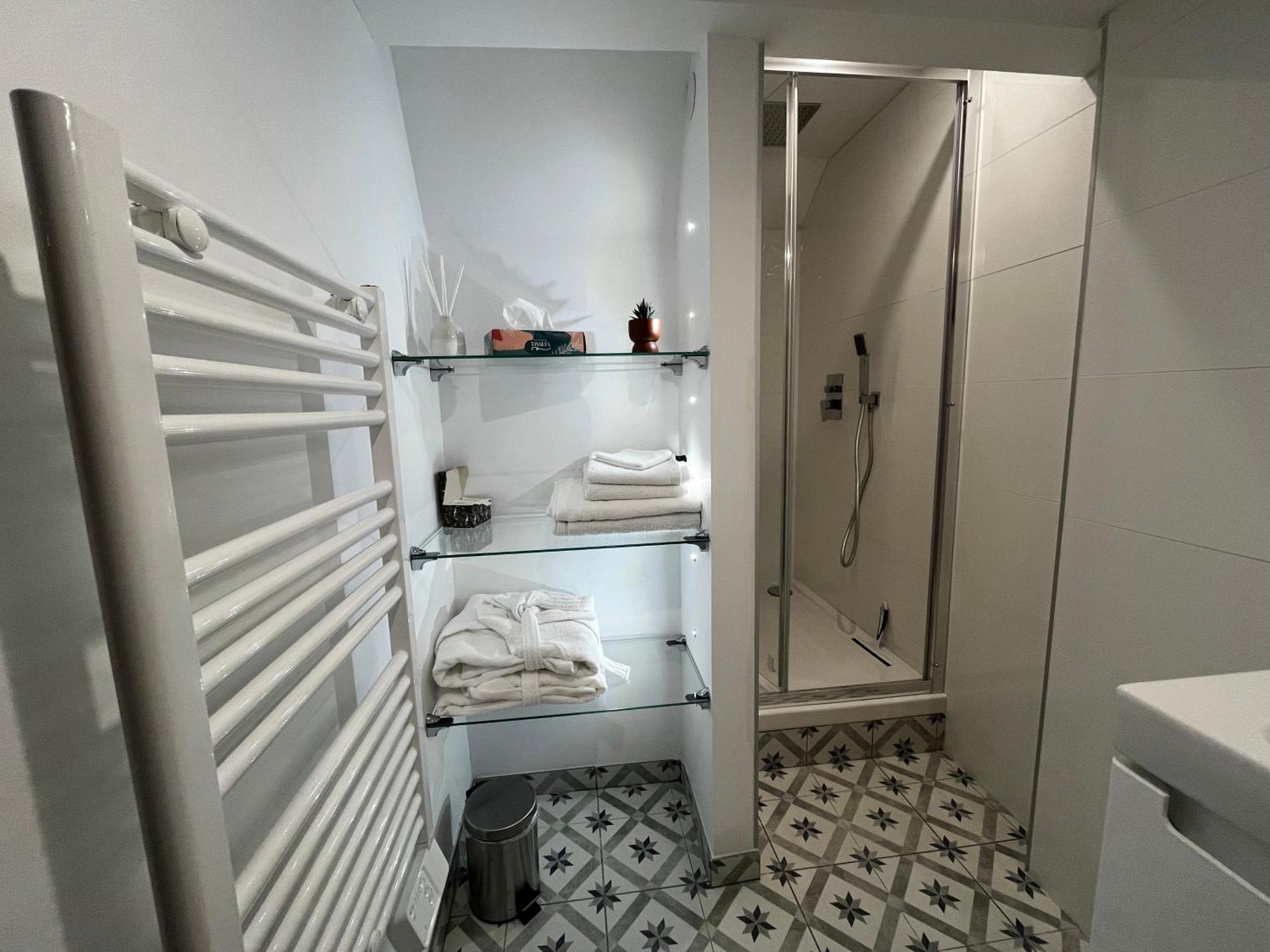 ヴィルフランシュ・シュル・ソーヌTinyhouse Experience In Beaujolaisアパートメント エクステリア 写真