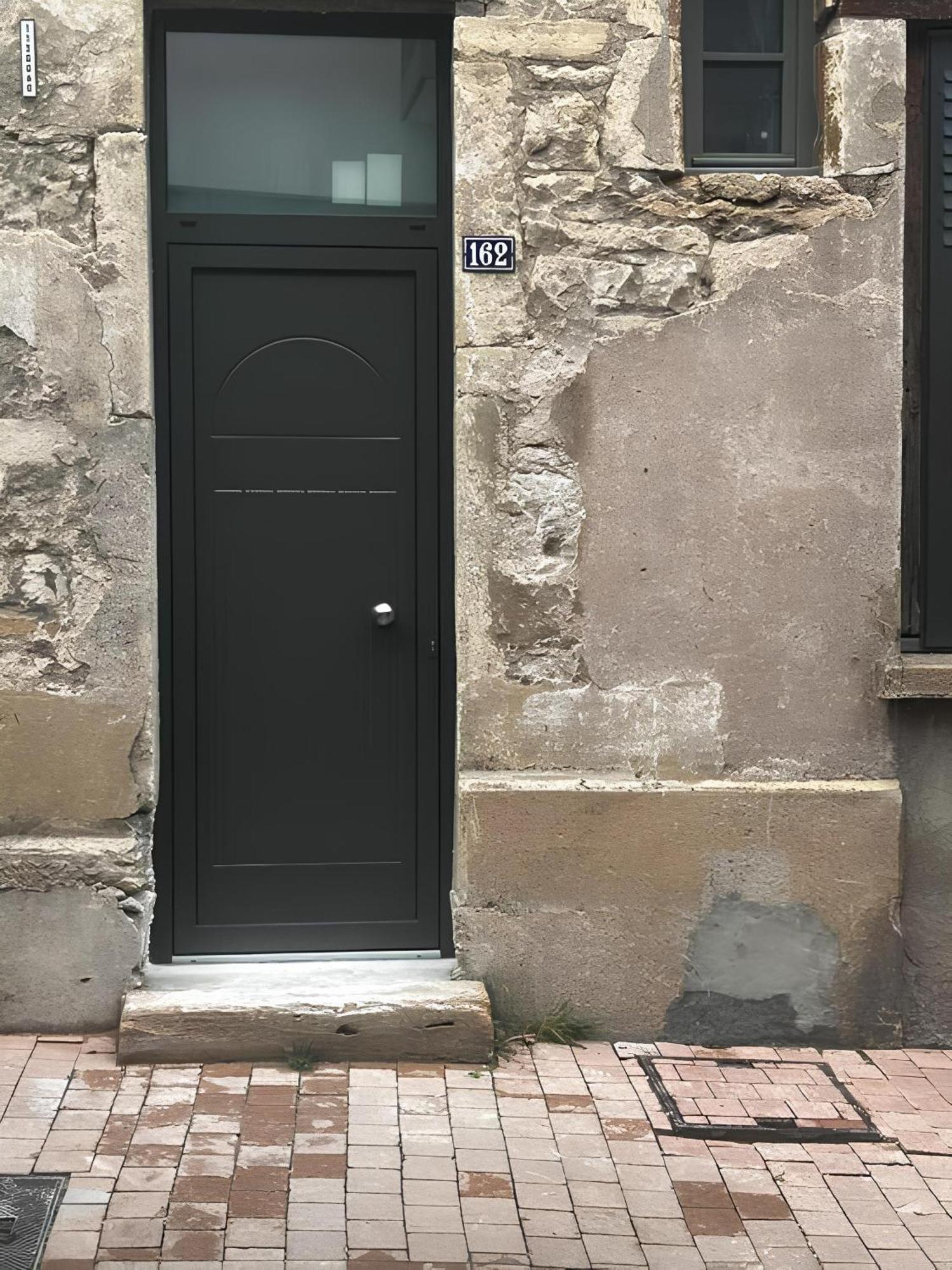 ヴィルフランシュ・シュル・ソーヌTinyhouse Experience In Beaujolaisアパートメント エクステリア 写真